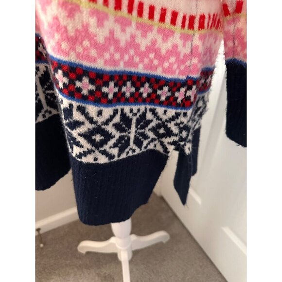 Old Navy Winter Colorful Pattern Tunic Cardigan Sweater Size Small - Picture 4 of 6